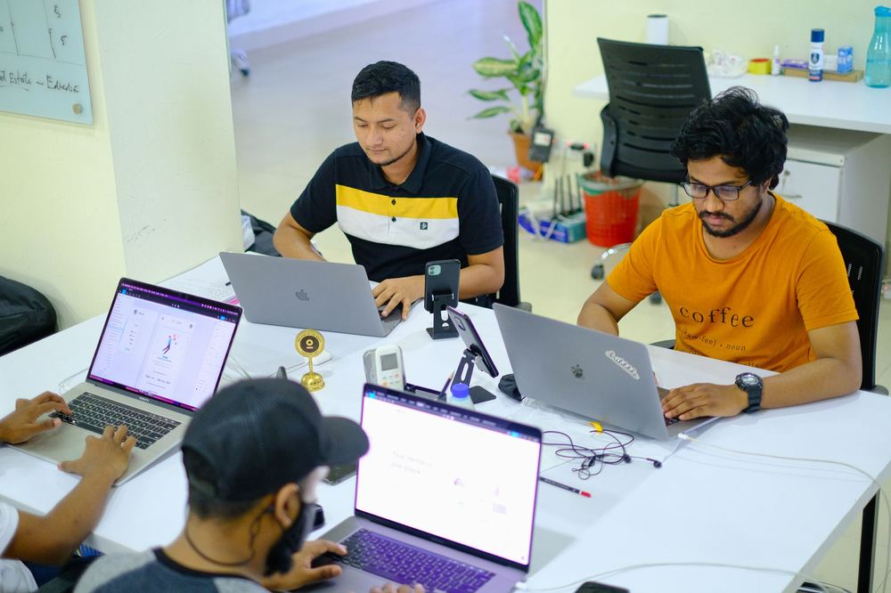 Mobile app and game teams collaborating at a tech summit